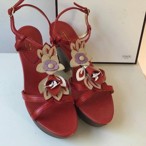 Coach Jeanna Calf platform wedge (size10) - Picture 7 of 7